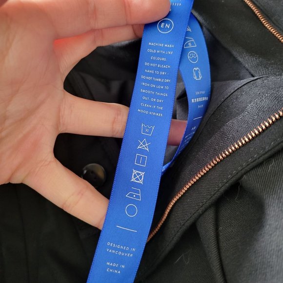 Kit and Ace Black Pleated Cropped Relaxed Fit Trouser Slacks Dress Pants Size 6 - Picture 12 of 13